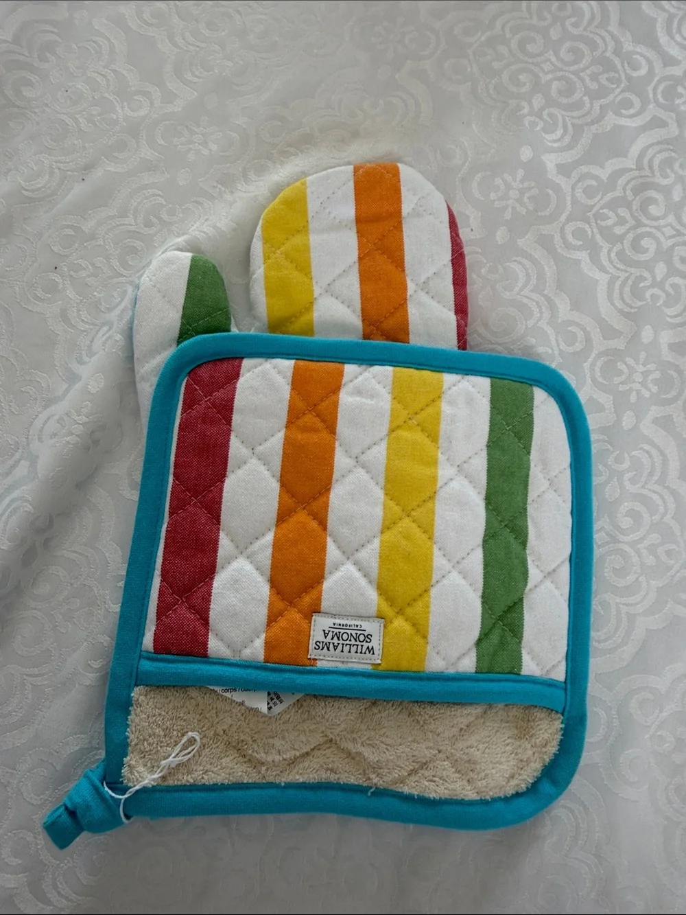 Williams Sonoma Striped Oven Mitt and Pot Holder Set in Teal Trim